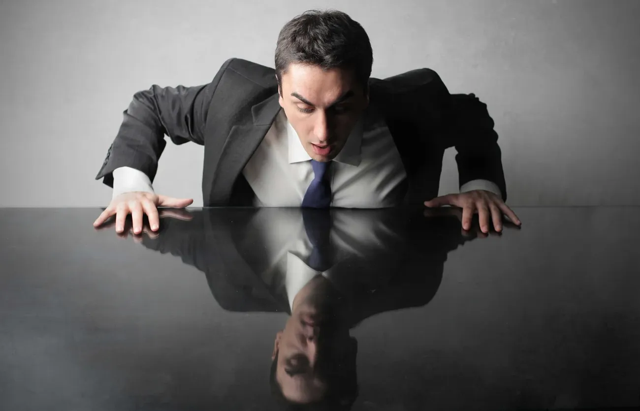 Par-delà le gain et la perte